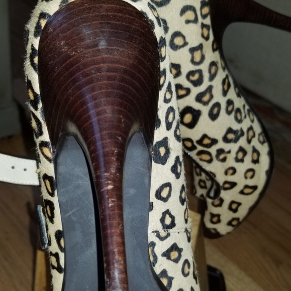 MICHAEL KORS Calf Hair Heels /w dust bag - Picture 6 of 8